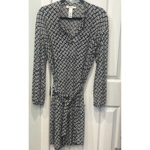 LAUNDRY by DESIGN GEO DASH PRINT 3/4 SLEEVE BELTED JERSEY WRAP DRESS 10 Y2K